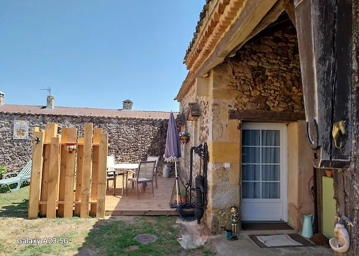 Le Petit Chapitre Διαμέρισμα Belvès